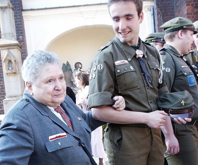 Maria Furmanek z Michałem Markowiczem, obecnym naczelnikiem Harcerzy Związku Harcerstwa Rzeczypospolitej w Opolu. Maj 2009 r.
