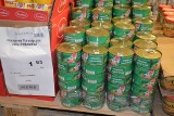 Szokujące ceny i produkty w rosyjskim dyskoncie Mere w Skarżysku. Konserwa za 2 złote, wędlina za 5 i kawior bez rybiej ikry