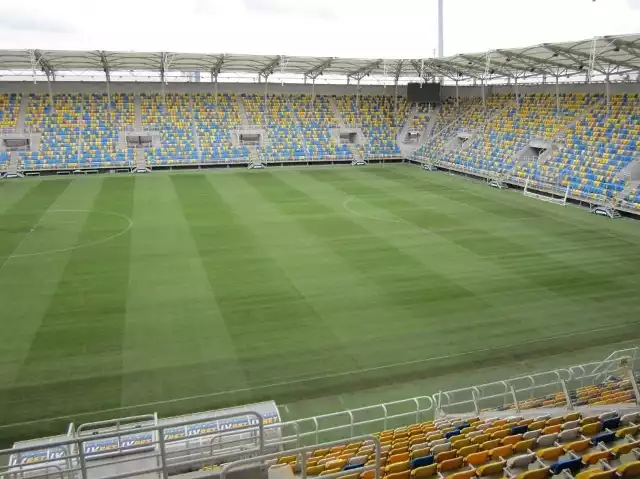 Nowa murawa na Stadionie Miejskim w Gdyni