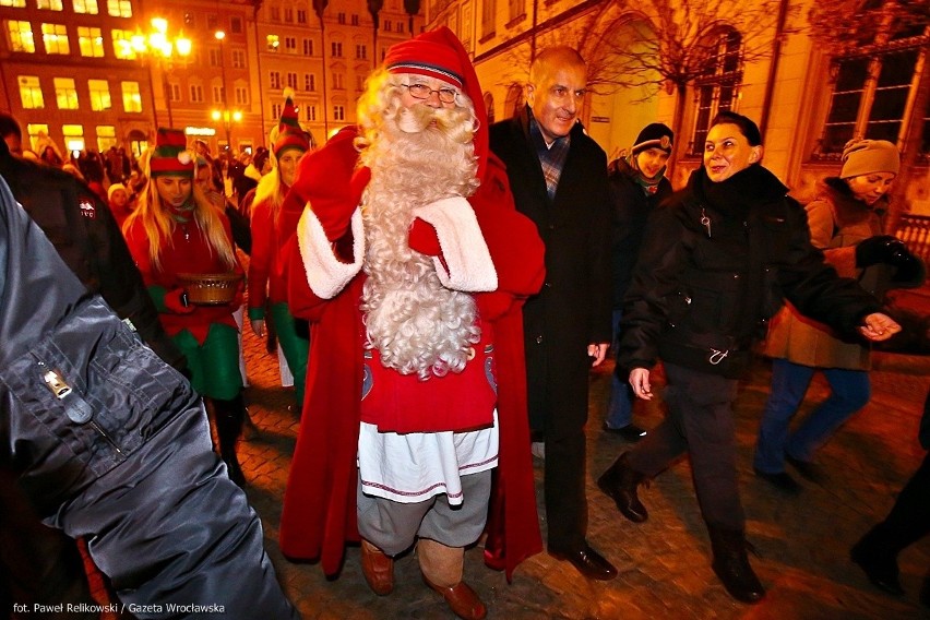 Święty Mikołaj na wrocławskim Rynku [ZDJĘCIA]