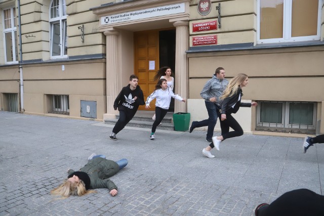 Gmach Wydziału Studiów Międzynarodowych i Politologicznych Uniwersytetu Łódzkiego przy ul. Składowej 43 był we wtorek (23 października) miejscem ćwiczeń, według scenariusza przygotowanego przez Samodzielny Pododdział Antyterrorystyczny Policji w Łodzi