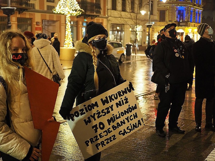 Kolejny protest kobiet w Łodzi! Tak było dzisiaj. ZDJĘCIA