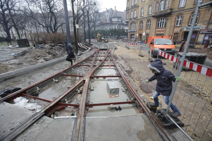 Przebudowa centrum Katowic - remont na placu Wolności