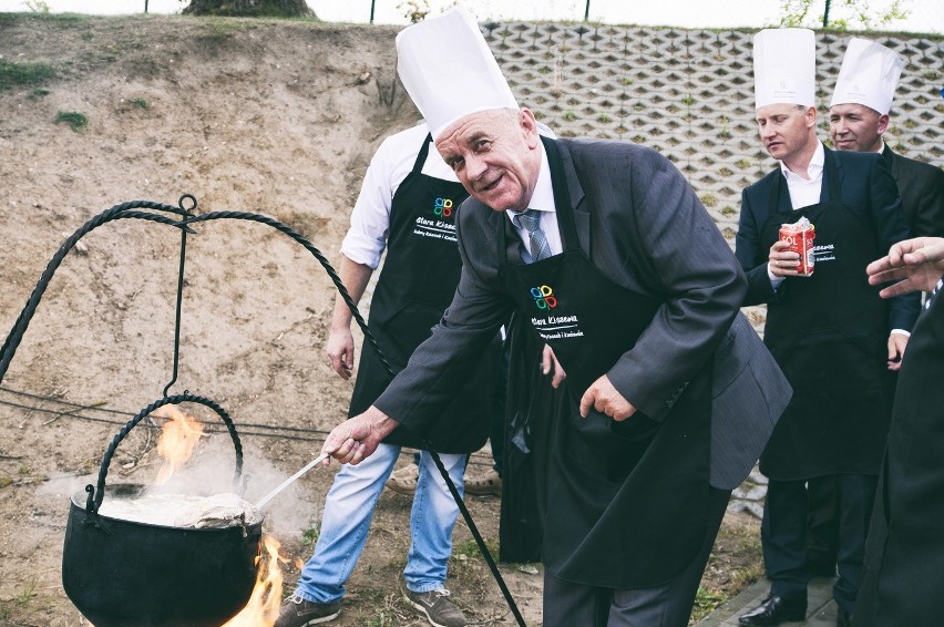 Wielkie gotowanie w Starej Kiszewie. A na deser - Classic [ZDJĘCIA]