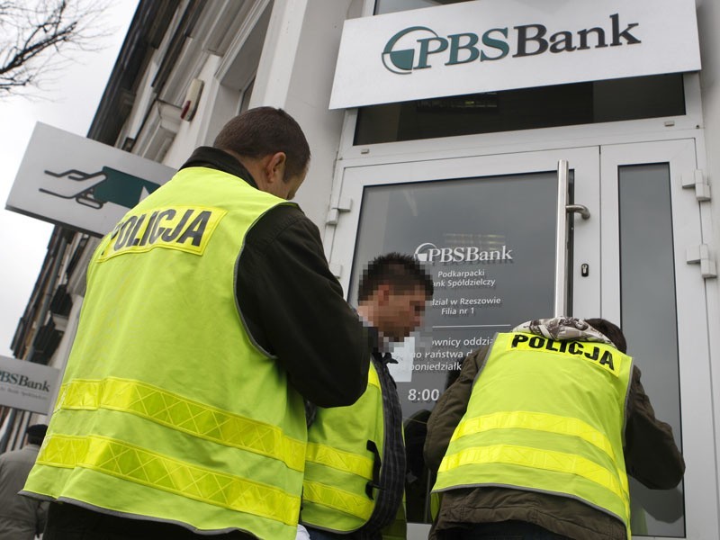 Napad na bank PBS w Rzeszowie...