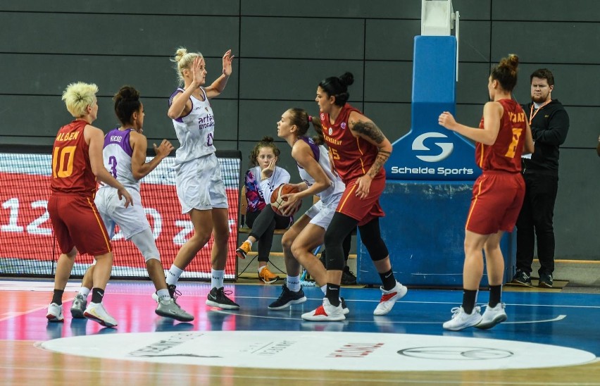 W 3. kolejce EuroCup Artego Bydgoszcz pokonało Galatasaray...