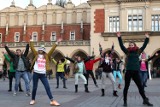 Kraków. "Flash mob obywatelski" bez obywateli [WIDEO, ZDJĘCIA]