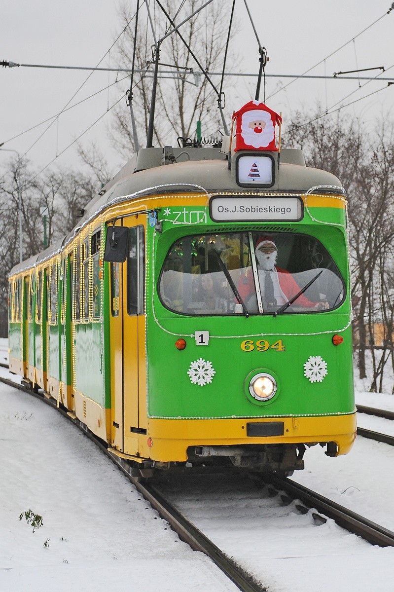 Świąteczna bimba jeździła po ulicach Poznania