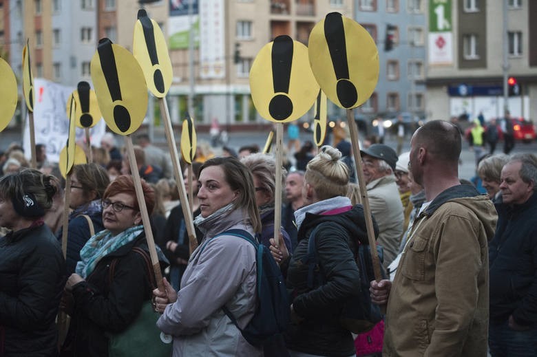 Strajk nauczycieli. Co z maturami 2019? Młodzież nie ukrywa zaniepokojenia