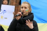 Ukraińscy mieszkańcy Torunia protestują przeciw wojnie [zdjęcia]