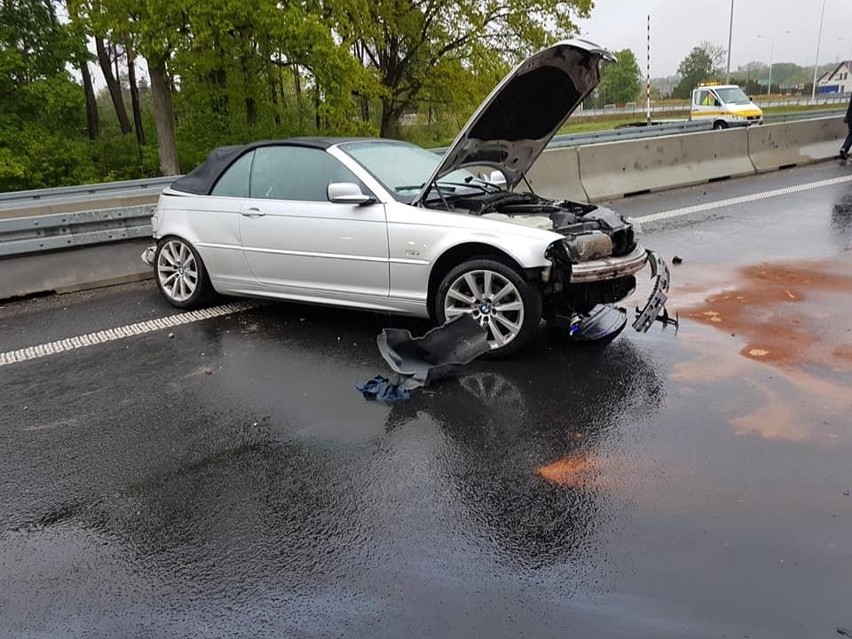 Wypadek miał miejsce na drodze S11, przy zjeździe na...