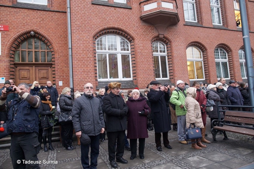 Stargard bez prezydenta. Ostatnie pożegnanie: msza w kolegiacie, kondukt żałobny, pogrzeb [zdjęcia]