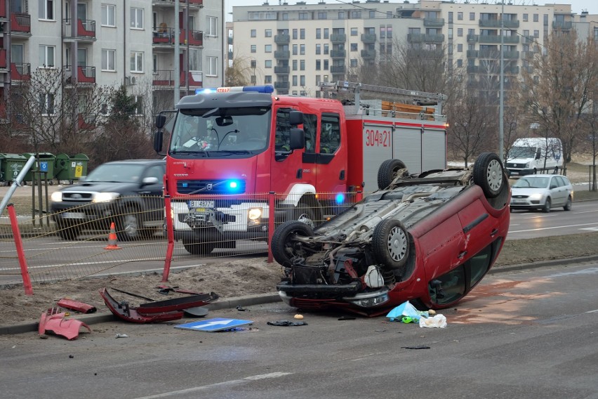 Potrącenie na ul. Żeromskiego w Białymstoku. Citroen wjechał...