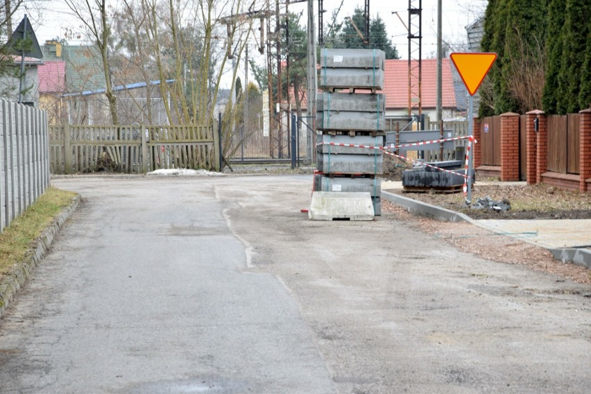 Ulica Chopina w Jedlni-Letnisku, ruszył remont. Już w marcu droga będzie gotowa
