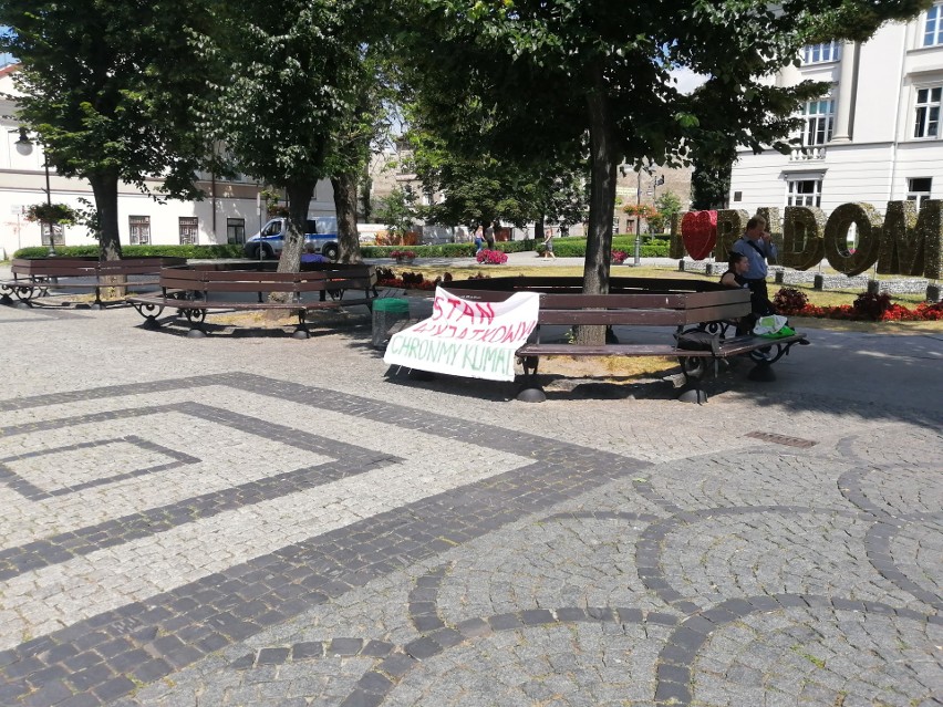 Wakacyjny Strajk Klimatyczny w Radomiu. Protestowali przeciw zmianom klimatu 