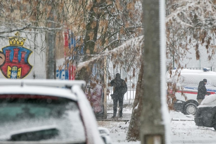 Kraków. Rewizje u działaczy Wisły. Dlaczego śledczy wkroczyli tak późno?