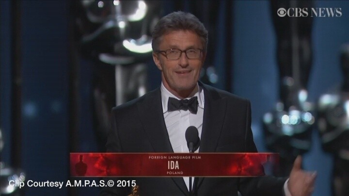 Oscary 2015: Paweł Pawlikowski odbiera Oscara dla "Idy"...