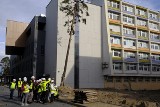 Tak powstaje szpital w Toruniu. Zdjęcia z wycieczki po placu budowy lecznicy