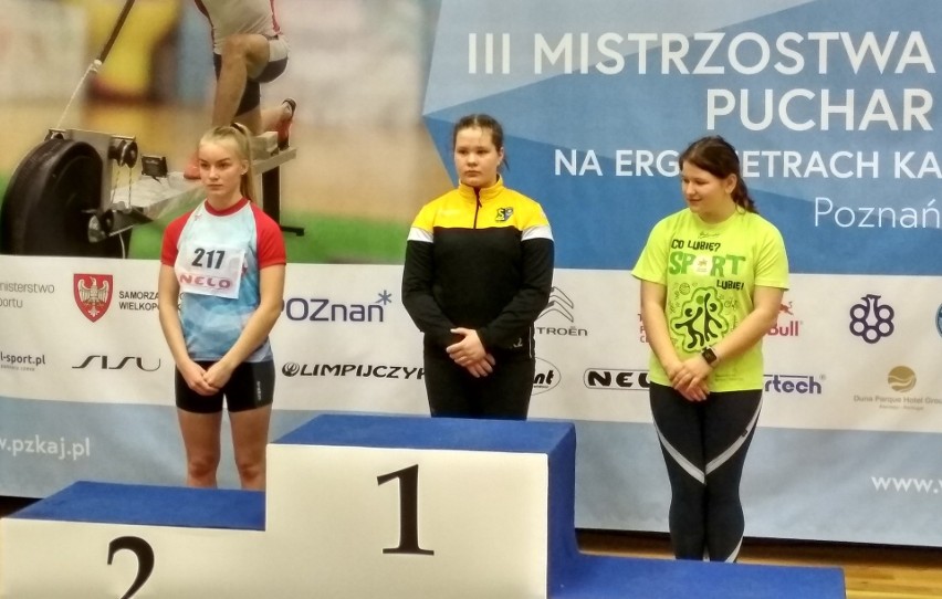 Złote medale kajakarek klubu Jezioro Tarnobrzeg w 3. Mistrzostwach Polski na Ergometrach Kajakowych 