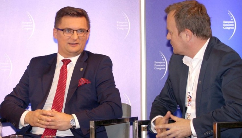 Prezydent Katowic Marcin Krupa ustąpił prezydentowi...