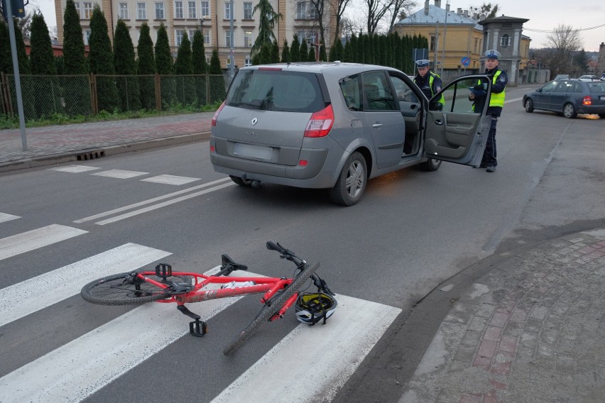 Do wypadku doszło w czwartek po godz. 14 na ul....