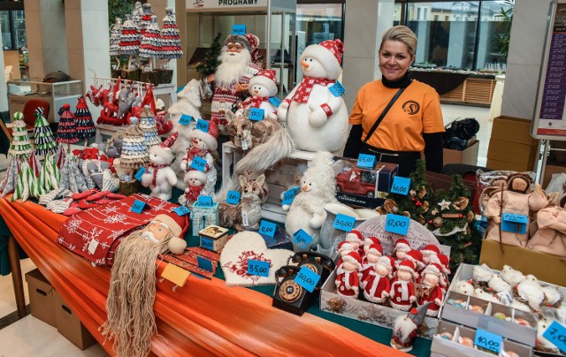 Upominki pod choinkę w ramach akcji „Kochamy Cię św. Mikołaju” można kupić dziś i jutro w Oratorium „Dominiczek” na jarmarku
