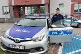 Bieruń: "Brat chce się zabić". O krok od tragedii. 27-latek stanął na dachu i chciał skoczyć. Uratowali go policjanci