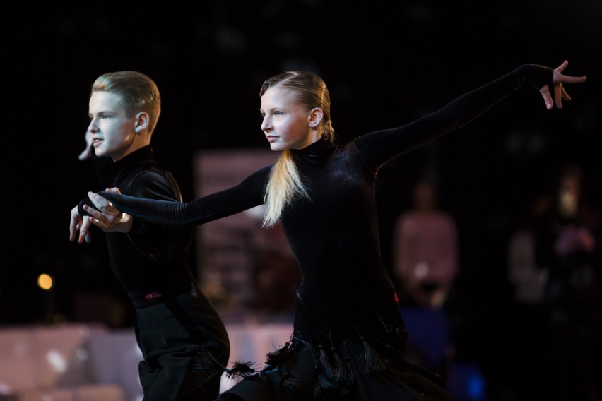 Ogólnopolski Turniej Tańca Towarzyskiego "ArtDance 2017" i Grand Prix Polski [ZDJĘCIA, WIDEO]