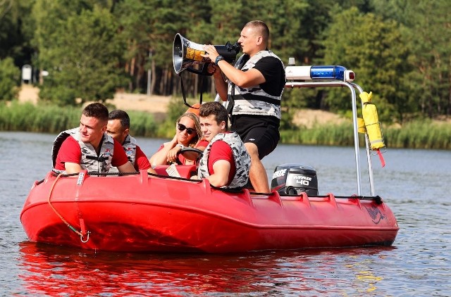 Kilku piłkarzy Korony Kielce wybrało się nad zalew w Cedzynie.