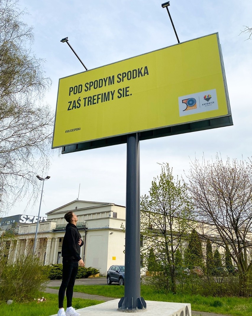 Roobens z Bytomia autorem billboardów po śląsku na 50-lecie...