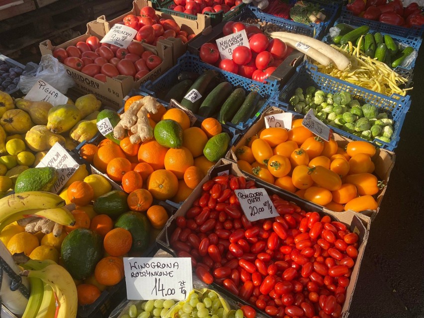 Ile trzeba zapłacić za warzywa i owoce pod koniec października? Zobacz ceny z Rzeszowa