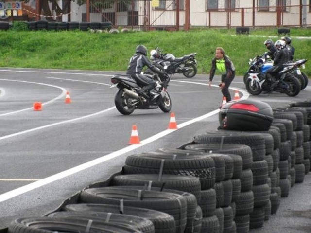 Szkolenia dla motocyklistów w Automobilklubie Radomskim