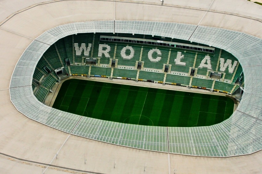 Wrocław: Wakacje na stadionie? Półkolonie, koncerty, skoki na bungee (ATRAKCJE)