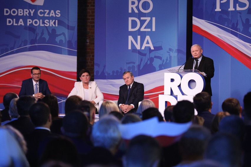 Wybory parlamentarne 2019. Jarosław Kaczyński na konwencji PiS w Łodzi
