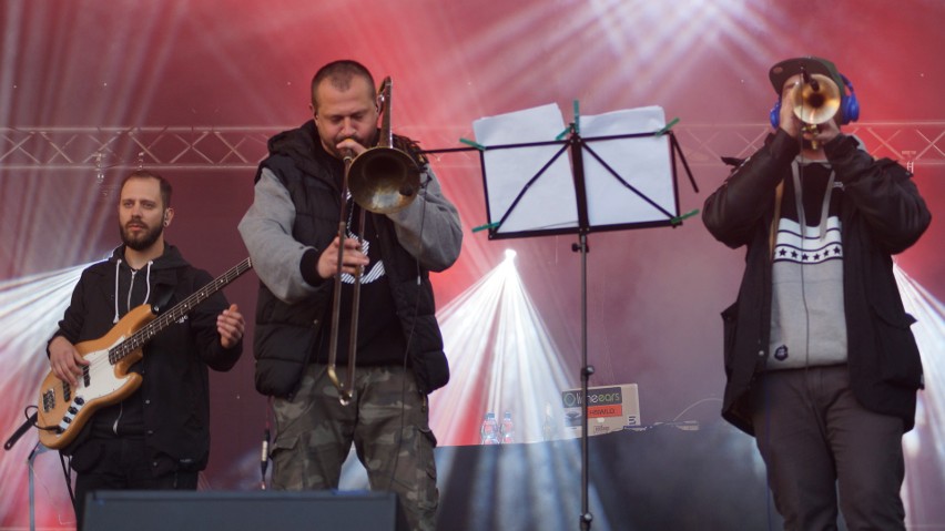 Rybnik oszalał! Dzikie tłumy na koncercie Miuosha i O.S.TR.