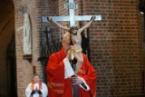 Liturgia Wielkiego Piątku z Bazyliki Świętego Piotra w Watykanie - transmisja na żywo 