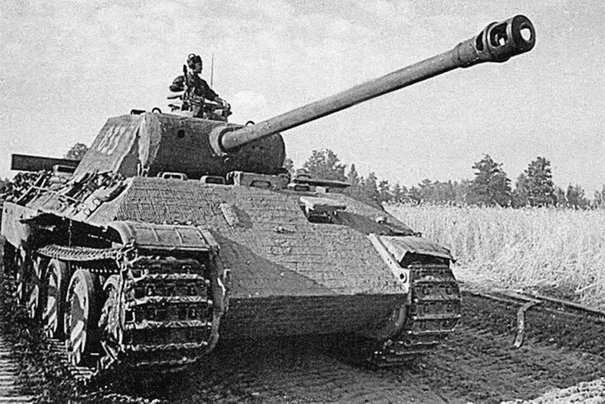Niemiecki czołg PzKpfw  V „Panther” w Polsce znany jako...
