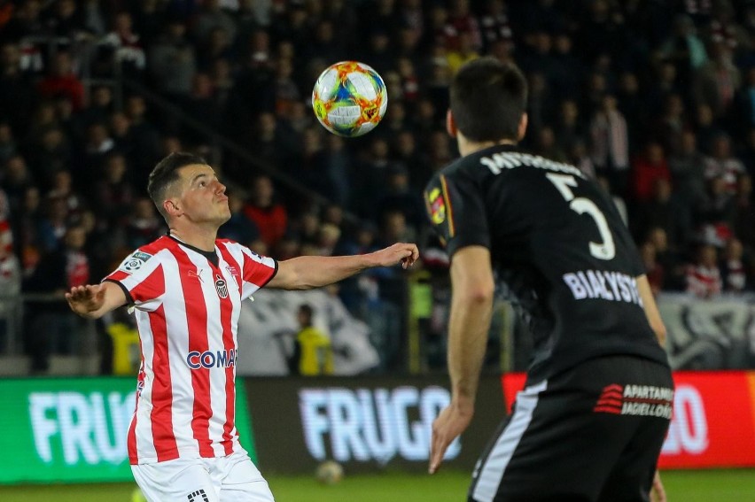 W Cracovii w sezonie 2018/2019, 27 meczów, 14 goli. Odszedł...