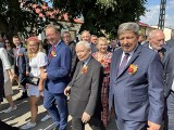 Jarosław Kaczyński na dożynkach w Paradyżu 2023. 14. emerytura będzie na stałe! Święto plonów województwa łódzkiego zgromadziło tłumy 