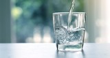 Polacy piją za mało wody? Zalecaną ilość pije jedynie 6 procent społeczeństwa