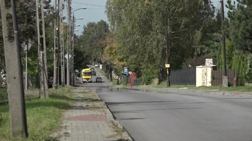 Do wypadku doszło w rejonie ulicy Hutniczej w Dąbrowie...