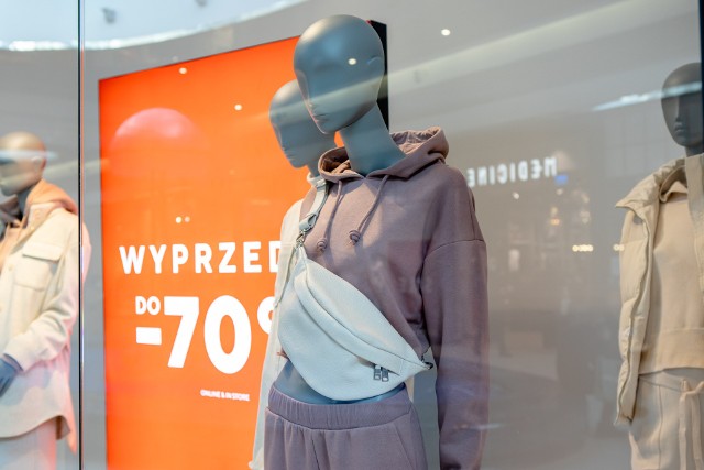 Wyprzedaże do -70% i walentynkowe promocje trwają w Porcie Łódź.