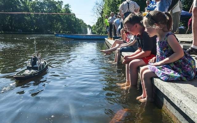 festyn nad kanałem na Okolufestyn nad kanałem na Okolu