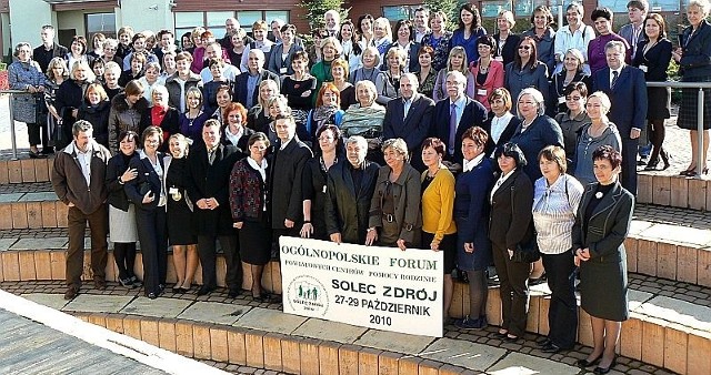 Aż 120 osób przyjechało do Solca na IV Ogólnopolskie Forum Powiatowych Centrów Pomocy Rodzinie i Miejskich Ośrodków Pomocy Rodzinie. 