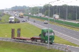 Autostrady w Polsce. Coraz więcej dziwnych zachowań kierowców (video) 
