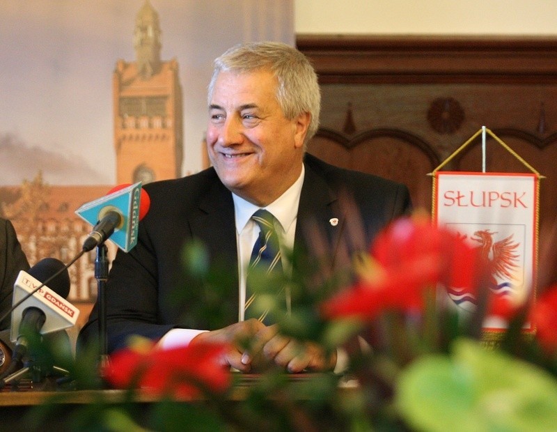 Prezydent Maciej Kobyliński zostaje na stanowisku.