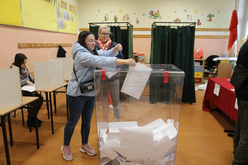 Wybory parlamentarne 2023 - tak głosowano w Chełmnie