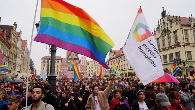 Środowiska lgbt, oprócz "tęczowego piątku" organizują także marsze równości