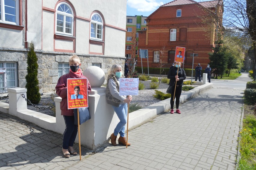 Protest przed sądem w Sulechowie