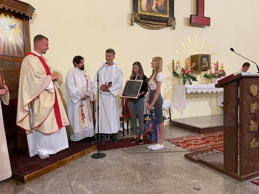 Starachowiccy pielgrzymi już na Jasnej Górze. Mają własną piosenkę [ZDJĘCIA] 